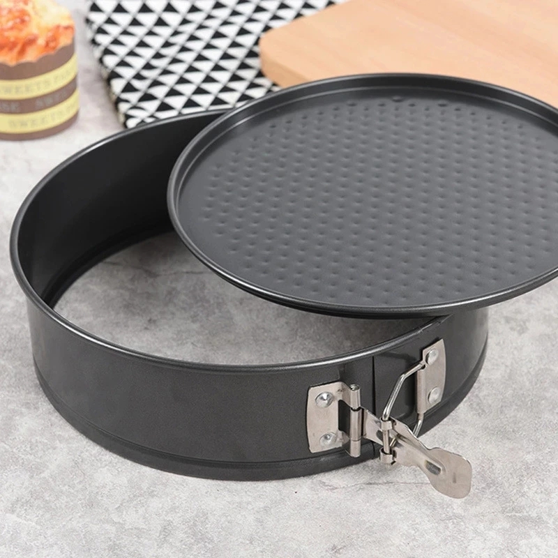 Kitchen Gadgets 2022 - 18/20/22/24/26/28 センチメートルパン炭素鋼ベーキングモールド耐熱皿ノンスティックスプリングフォームラウンドケーキベーキングパンケーキツールキッチンガジェット