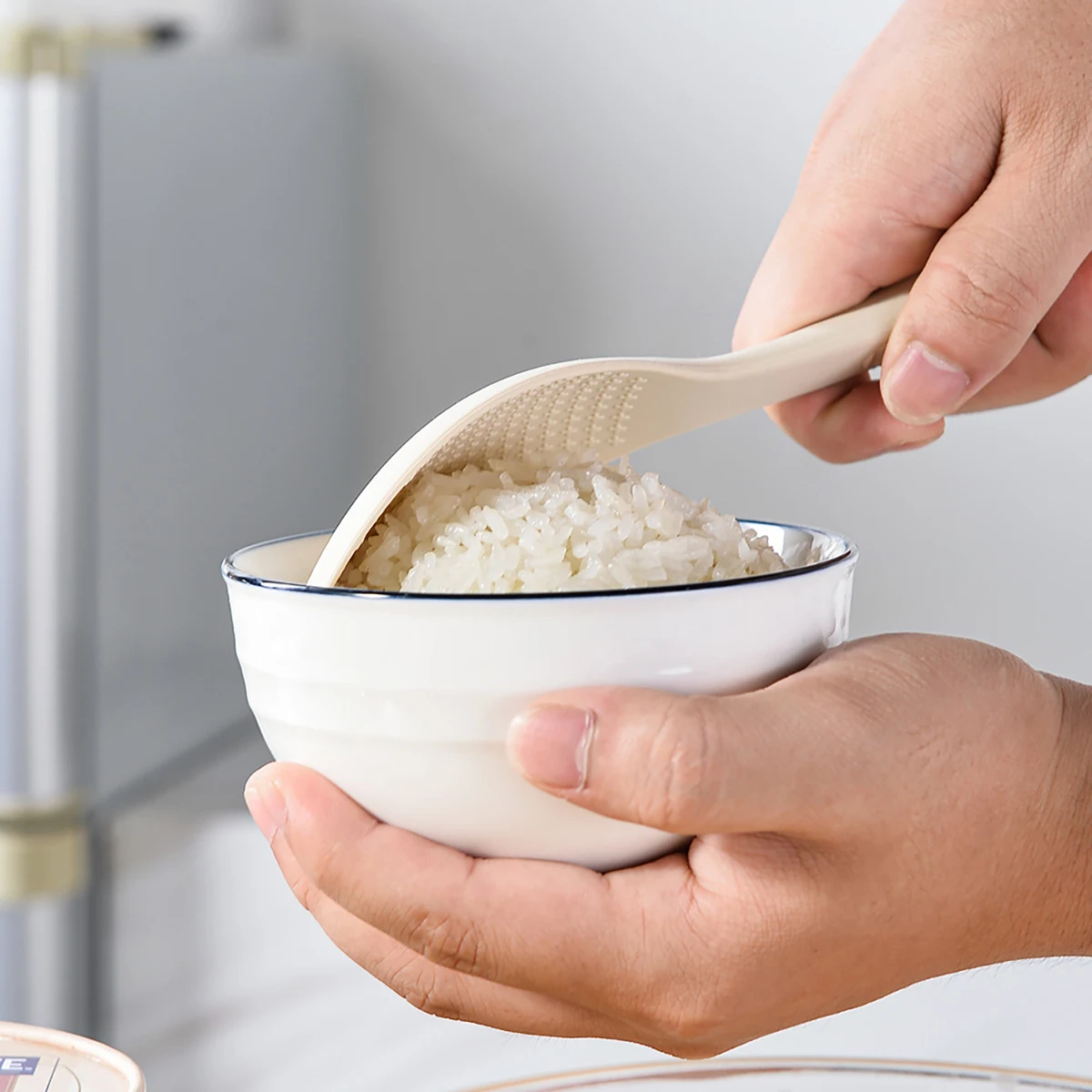 1PC 食品グレードのシリコーンしゃもじ家庭用ノンスティック - Kitchen Gadgets On Sale のレビューと価格